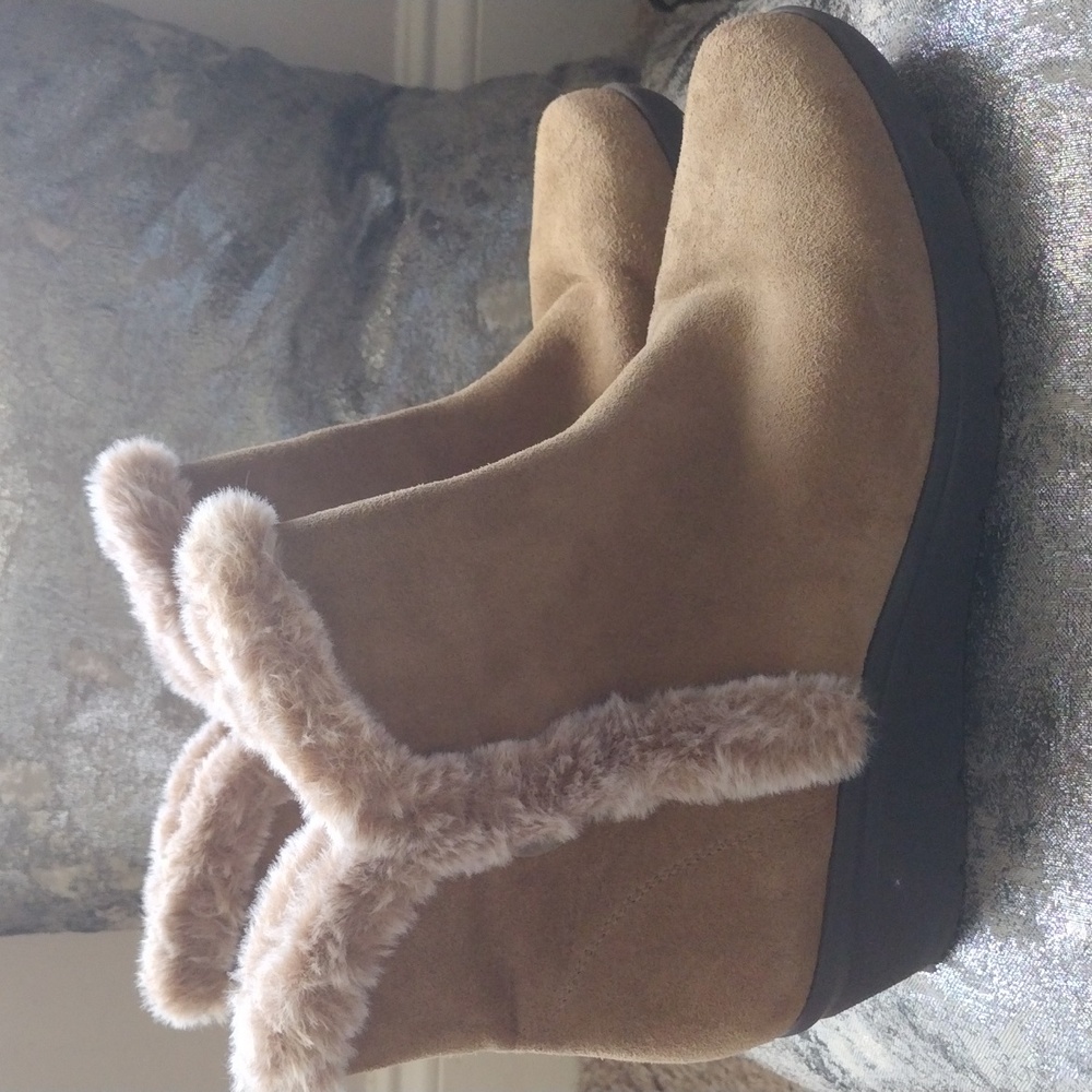 AK Sport Light Brown Wedge Furry Winter Bootie